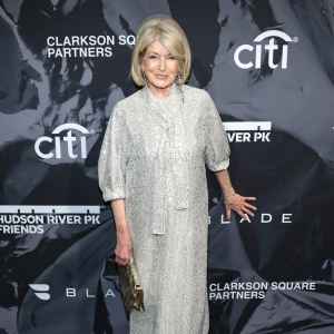 Martha Stewart Shows Off Her Legs in High-Slit Metallic Dress FEAT