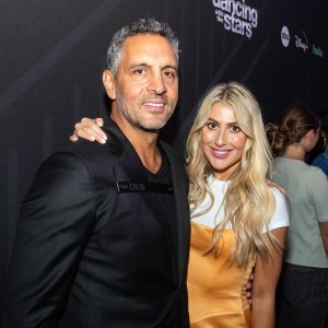 Mauricio Umansky and Emma Slater Address Relationship on Dancing With the Stars After Holding Hands 349