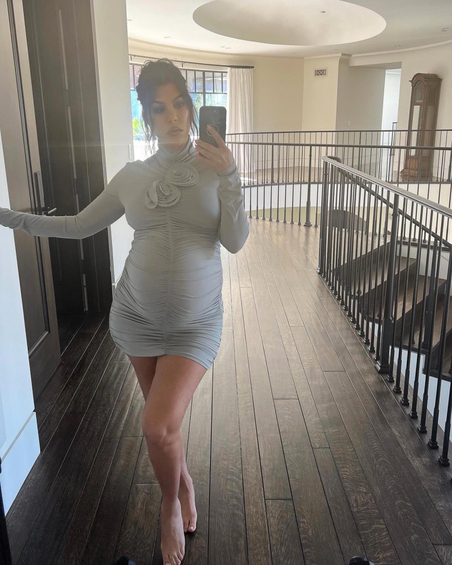 Pregnant Kourtney Kardashian s Baby Bump Album Before Welcoming 4th Child 467