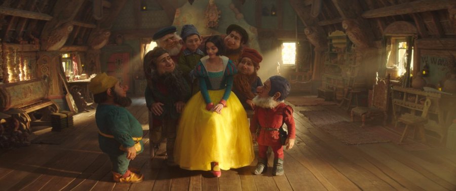 Rachel Zegler Exudes Disney Royalty in the Live Action Snow White 1st Official Look 2