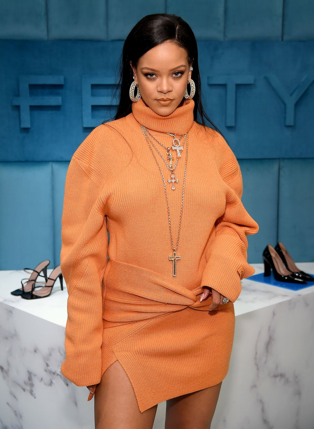 https://www.usmagazine.com/wp-content/uploads/2023/10/Rihanna-Artists-With-the-Most-Number.-1-Songs-on-the-Billboard-Hot-100-Chart.jpg?w=1000&quality=86&strip=all