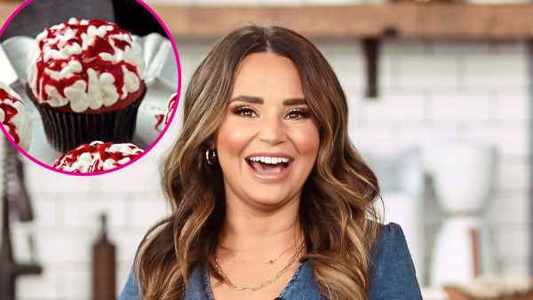 Rosanna Pansino Shares Her Spooky and Sweet Brain Cupcake Recipe