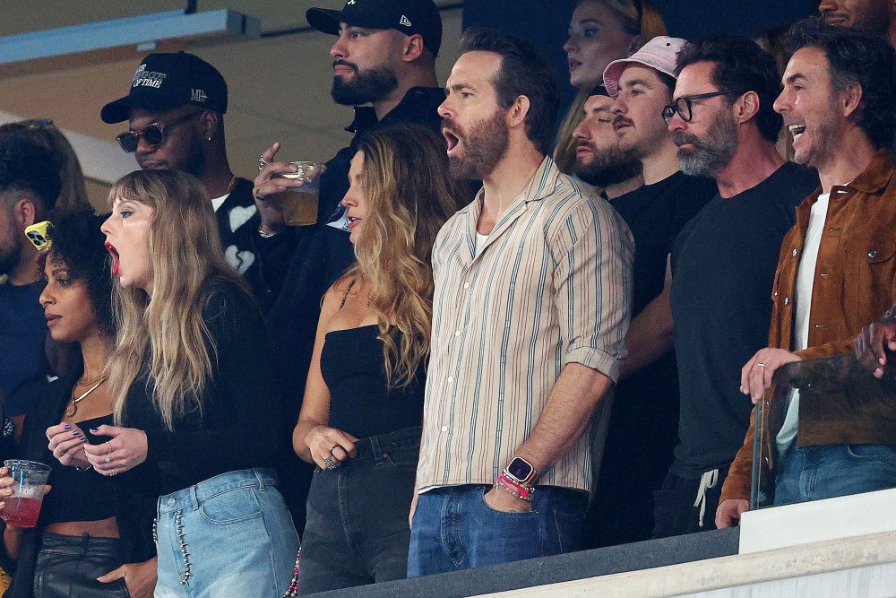 Ryan Reynolds Had A Lot of Fun in Taylor Swift Box at Chiefs Jets Game 3