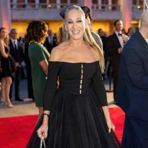 Sarah Jessica Parker Wears Two Different Shoes at Ballet Gala