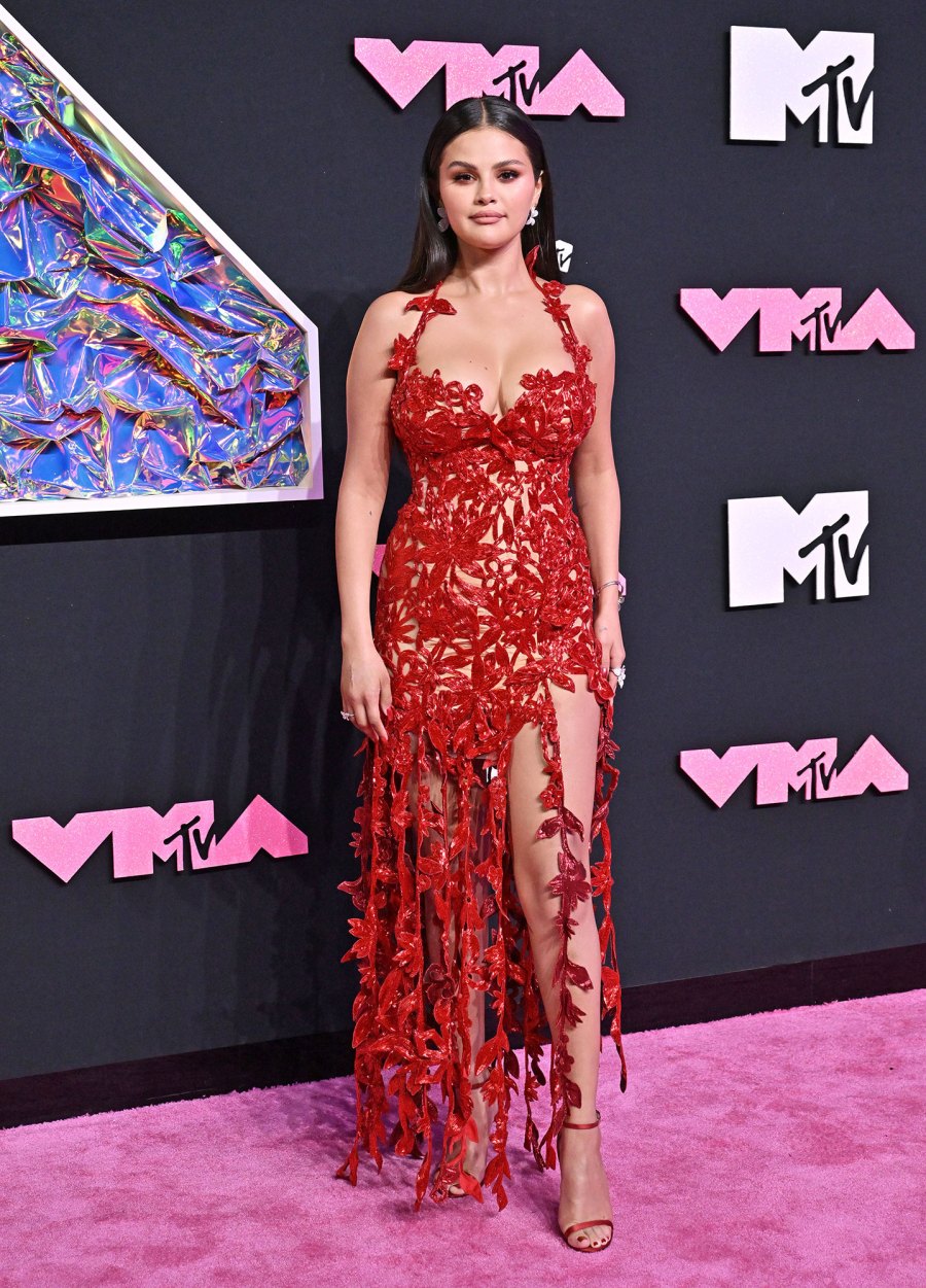 Selena Gomez fashion gallery update