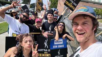 The Boys Casts Reunite on SAG Picket Line