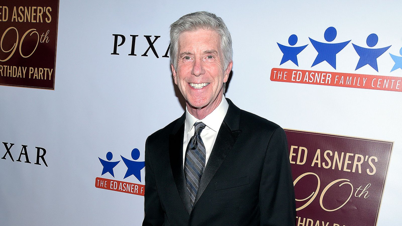 Tom Bergeron Recalls Leaving DWTS Hosting Gig After Being Screwed With Sean Spicer Casting Dancing With The Stars 4