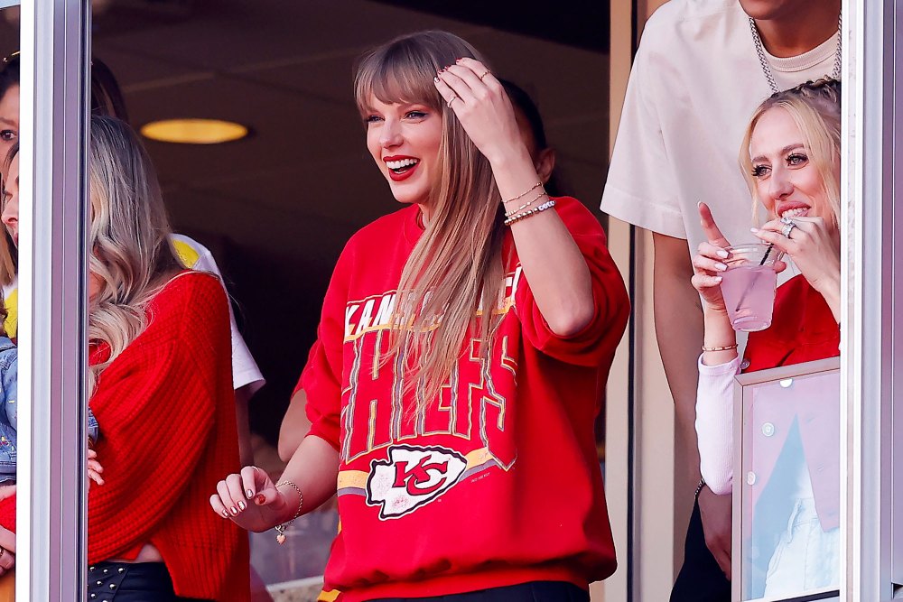 Travis Kelce Proudly Plays Along as Fan Calls Him Taylor Swift Boyfriend at Chiefs Game 2