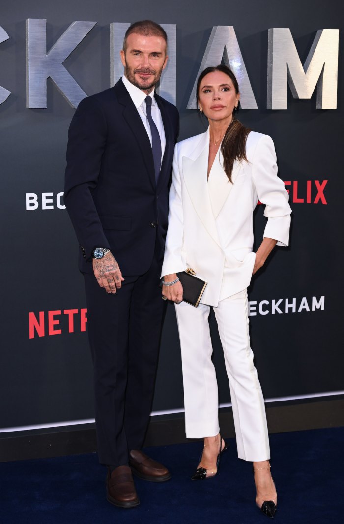 Victoria Beckham dit qu'elle était énervée lorsque son mari David a presque raté la naissance de son fils parce qu'il était à une séance photo avec JLo