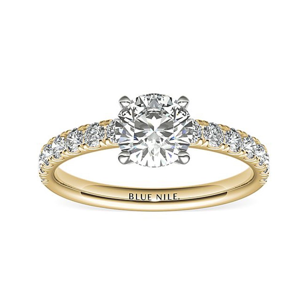 Fully Customize an Engagement Ring
