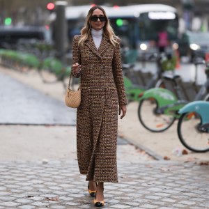 Inspiration picture: Candela Pelizzais seen outside Chanel show for the Womenswear Spring/Summer 2024 as part of Paris Fashion Week on October 03, 2023 in Paris, France