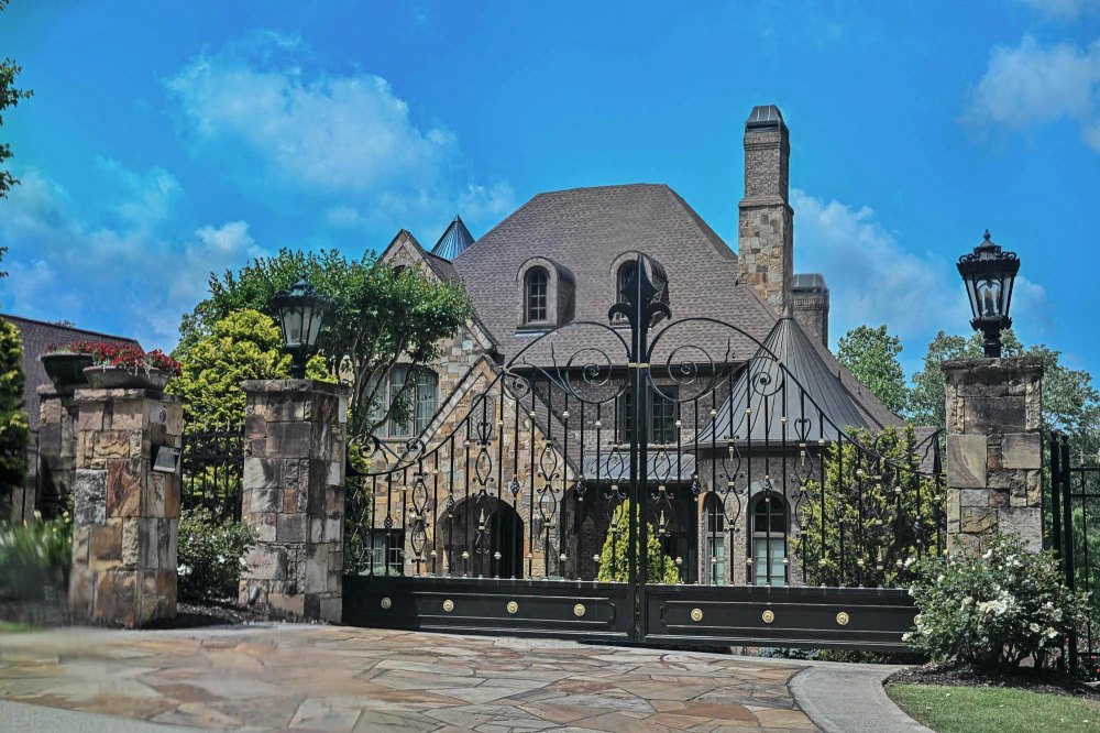 Kim Zolciak and Kroy Biermann’s Property Split for Their Shared Use Until the House Sells1