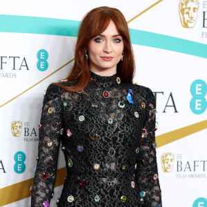 Sophie Turner Shares Pic of ‘Fearless’ Friendship Bracelet After Taylor Swift Hangouts