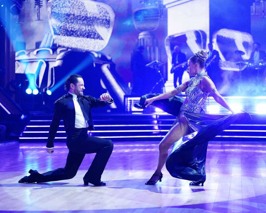 Ariana Madix and Pasha Pashkov Dancing With the Stars Pays Tribute to Whitney Houston See Who Was Eliminated
