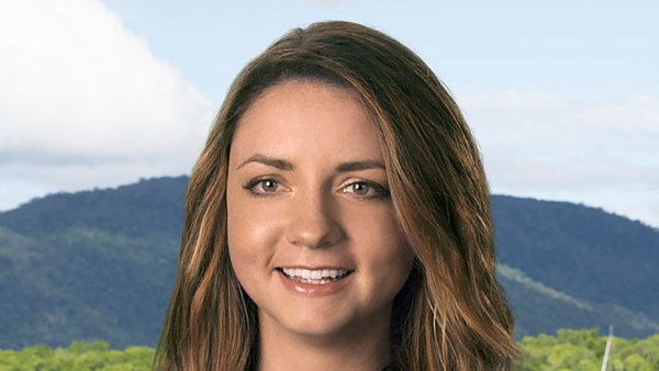 Below Deck Down Unders Laura Found Out She Was Pregnant and Suffered a Miscarriage While Filming
