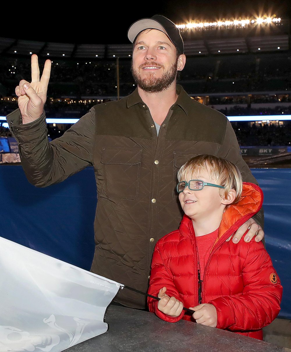 Chris Pratt and Son Jack Bond at Seattle Seahawks Game Let s Go 308