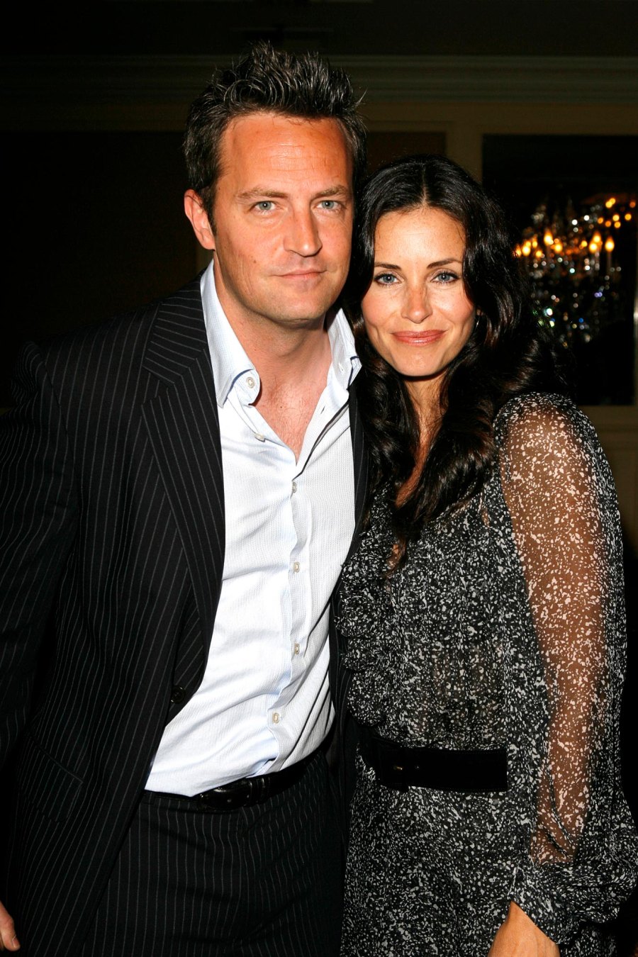 Courteney Cox and Matthew Perry s Sweetest Friendship Moments 074