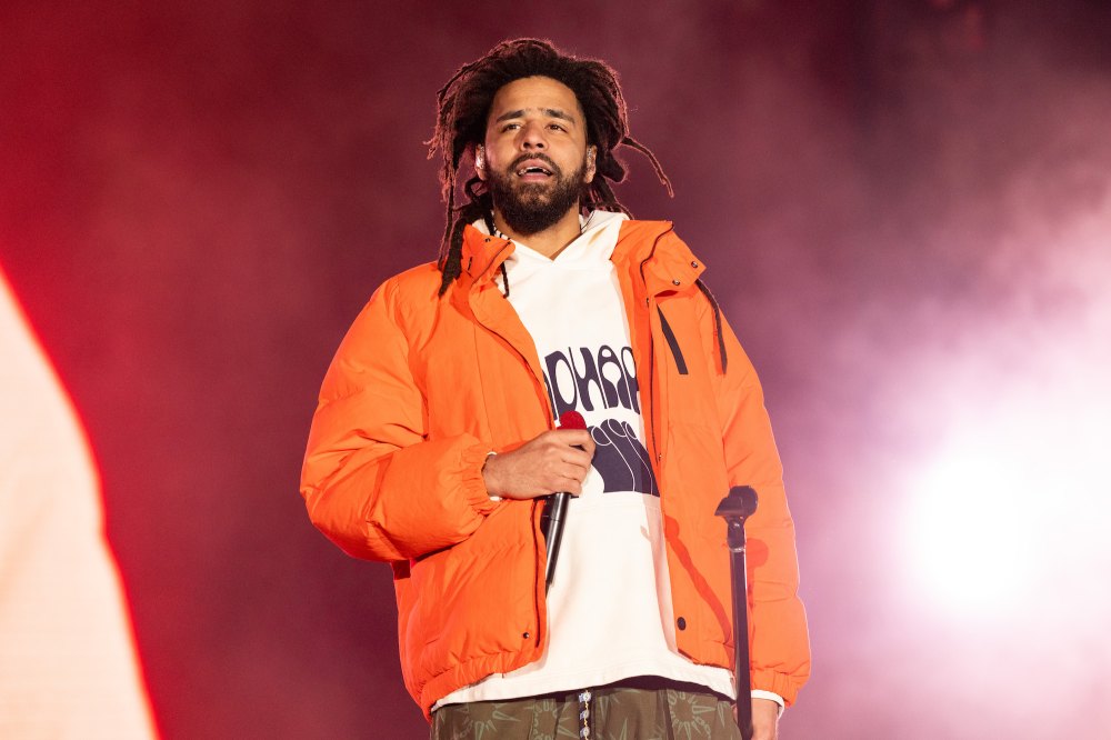 Drake Announces New It s All A Blur Tour With J Cole For 2024