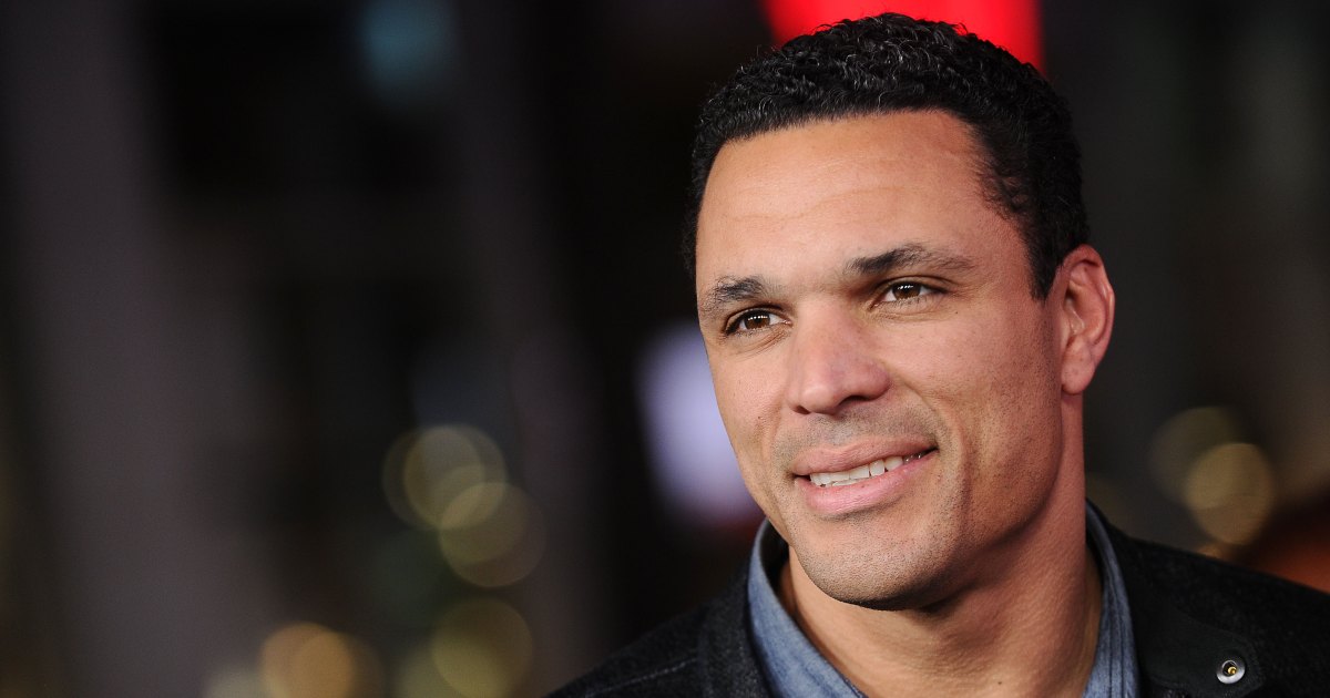 Tony Gonzalez Praises Taylor Swift for Bringing New Fans to Football