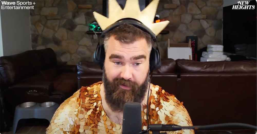 Jason Kelce Dives Under the Sea for Halloween Thanks to King Triton Costume 2