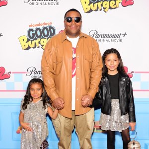 Kenan Thompson Takes His 2 Daughters to the Good Burger 2 Premiere in New York City 126