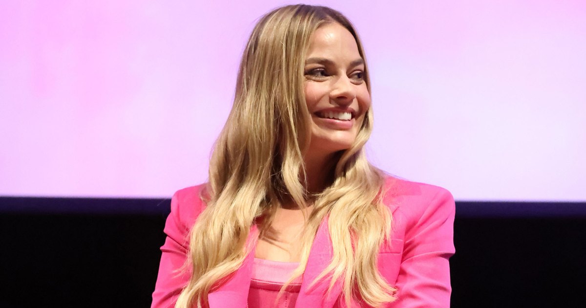 Margot Robbie Is Back in Barbie Pink — Get the Look for Less Margot Robbie Is Back in Barbie Pink — Get the Look for Less