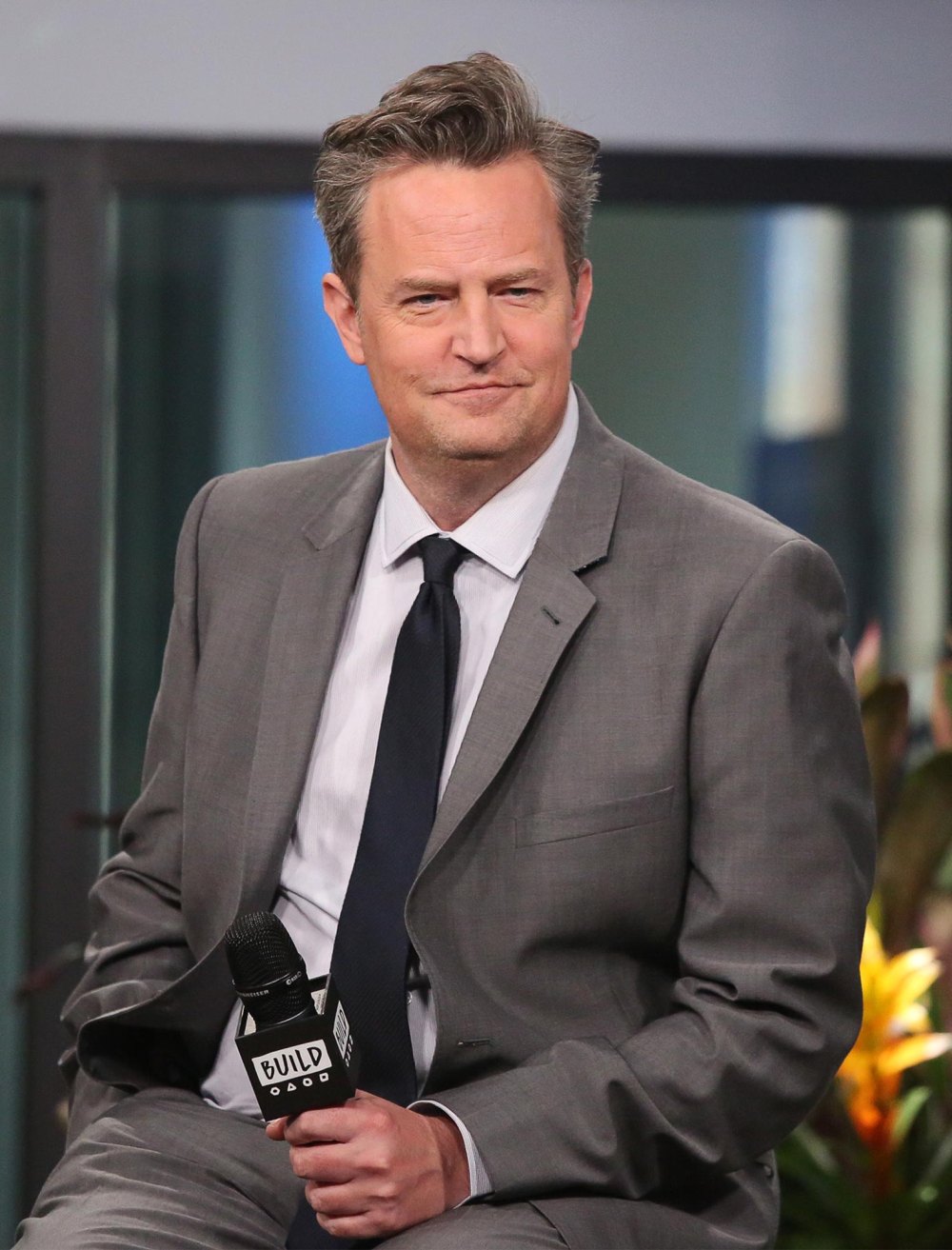 Matthew Perry Allegedly Eliminated Storyline Where Chandler Cheats on Monica in Friends 233