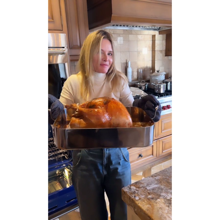 Michelle Pfeiffer Instagram Stars Celebrated Thanksgiving