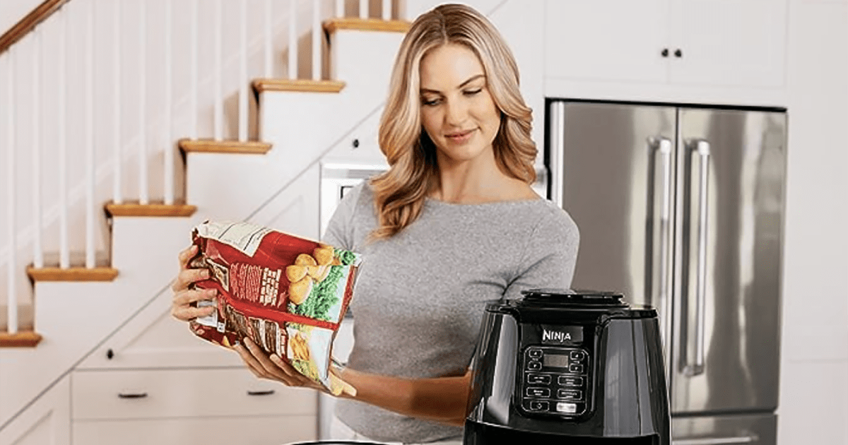 This No. 1 Bestselling Ninja Air Fryer Is Still on Sale at Amazon – Us Weekly