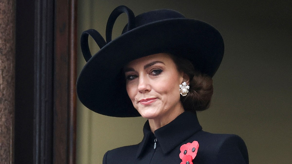 Kate Middleton Seems to Repurpose Queen Elizabeth's Brooch as Earrings