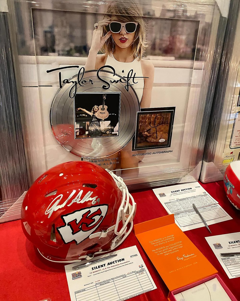 Taylor Swift Donates Signed Record to Patrick Mahomes Charity Auction 3