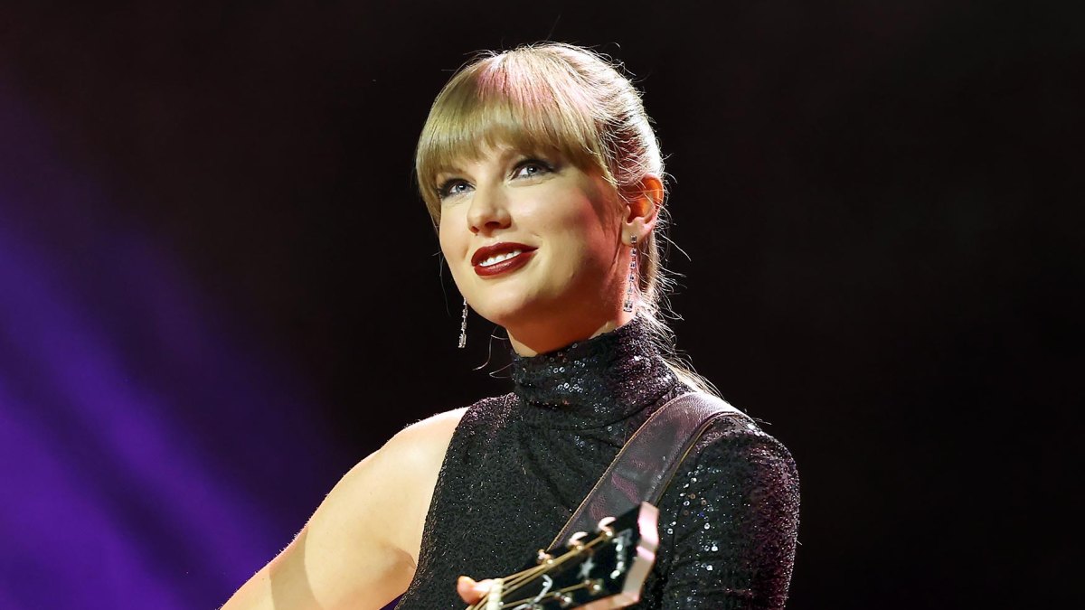 Taylor Swift's 'Anti-Hero' Lyrics – Billboard
