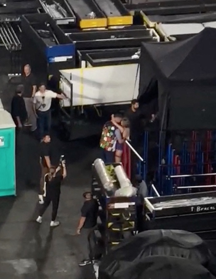 Taylor Swift Reacts to Extraordinary 6 Grammy Nominations