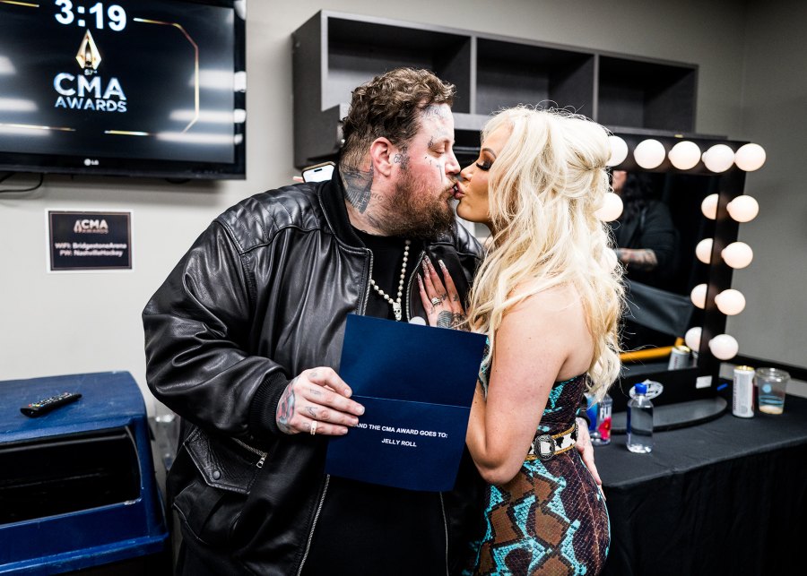The Best Backstage Moments From the 2023 CMA Awards in Photos