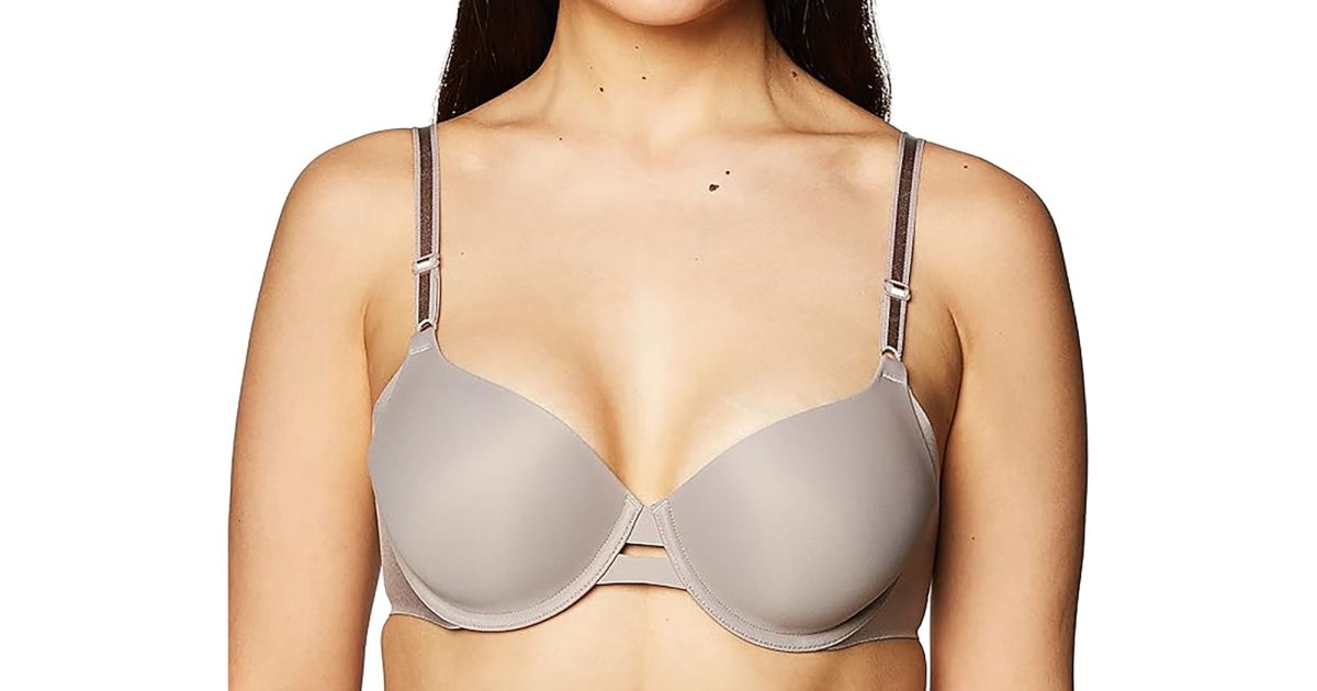 This Bestselling T-Shirt Bra Finally Ended My One-Sided Feud With Bras This Bestselling T-Shirt Bra Finally Ended My One-Sided Feud With Bras