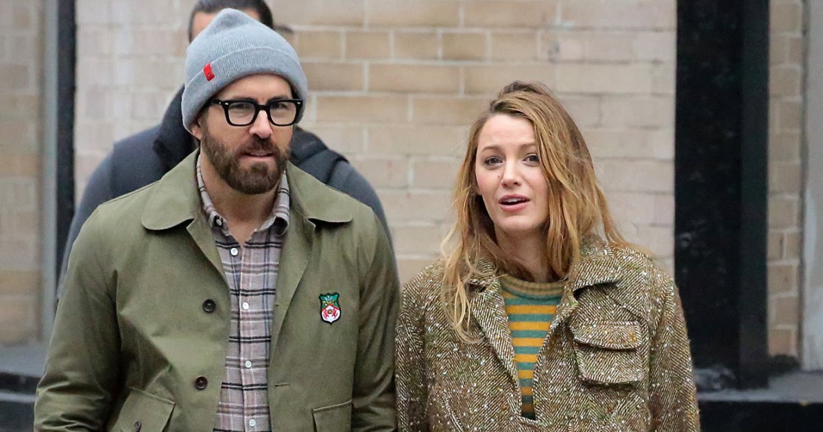 Blake Lively and Ryan Reynolds Are the Epitome of Fall During NYC Stroll Blake Lively and Ryan Reynolds Are the Epitome of Fall During NYC Stroll