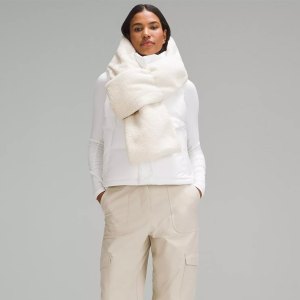 lululemon-holiday-gifts