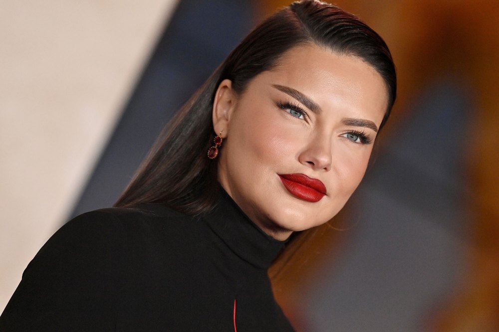 Adriana Lima Was In Shock After Seeing the Photos That Sparked Plastic Surgery Rumors Hunger Games 2