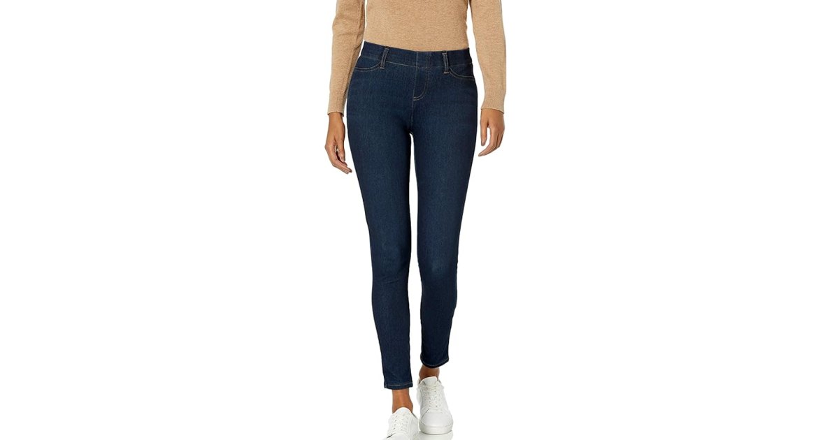 These Jeggings Are an Amazon Bestseller — Over 8,000 5-Star Reviews These Jeggings Are an Amazon Bestseller — Over 8,000 5-Star Reviews