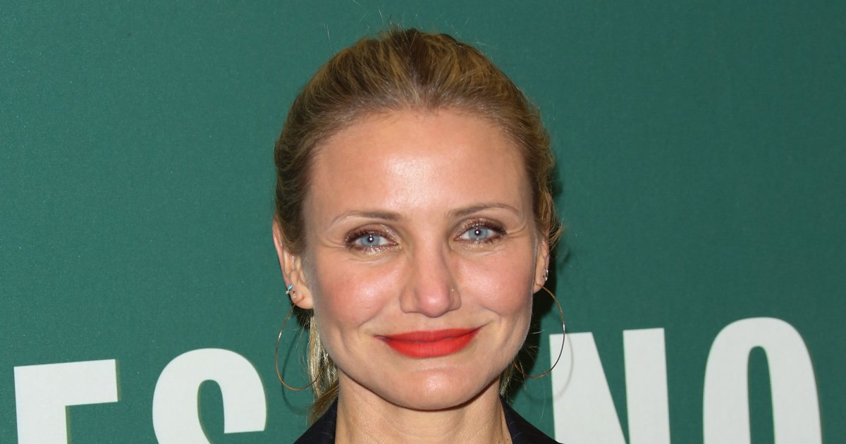 Cameron Diaz Uses This Anti-Aging Serum to Reduce Fine Lines Cameron Diaz Uses This Anti-Aging Serum to Reduce Fine Lines