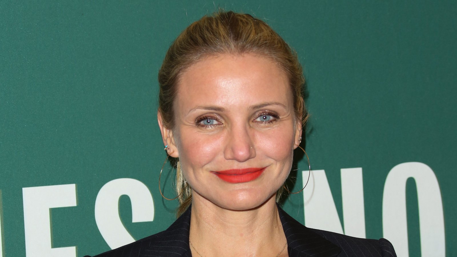 Cameron Diaz Signs Her New Book "The Longevity Book: The Science Of Aging, The Biology Of Strength And The Privilege Of Time"