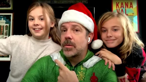 Jason Sudeikis’ Kids Hilariously Crash His Live Interview on Christmas: ‘They’re Ready to Light Up the Airwaves’