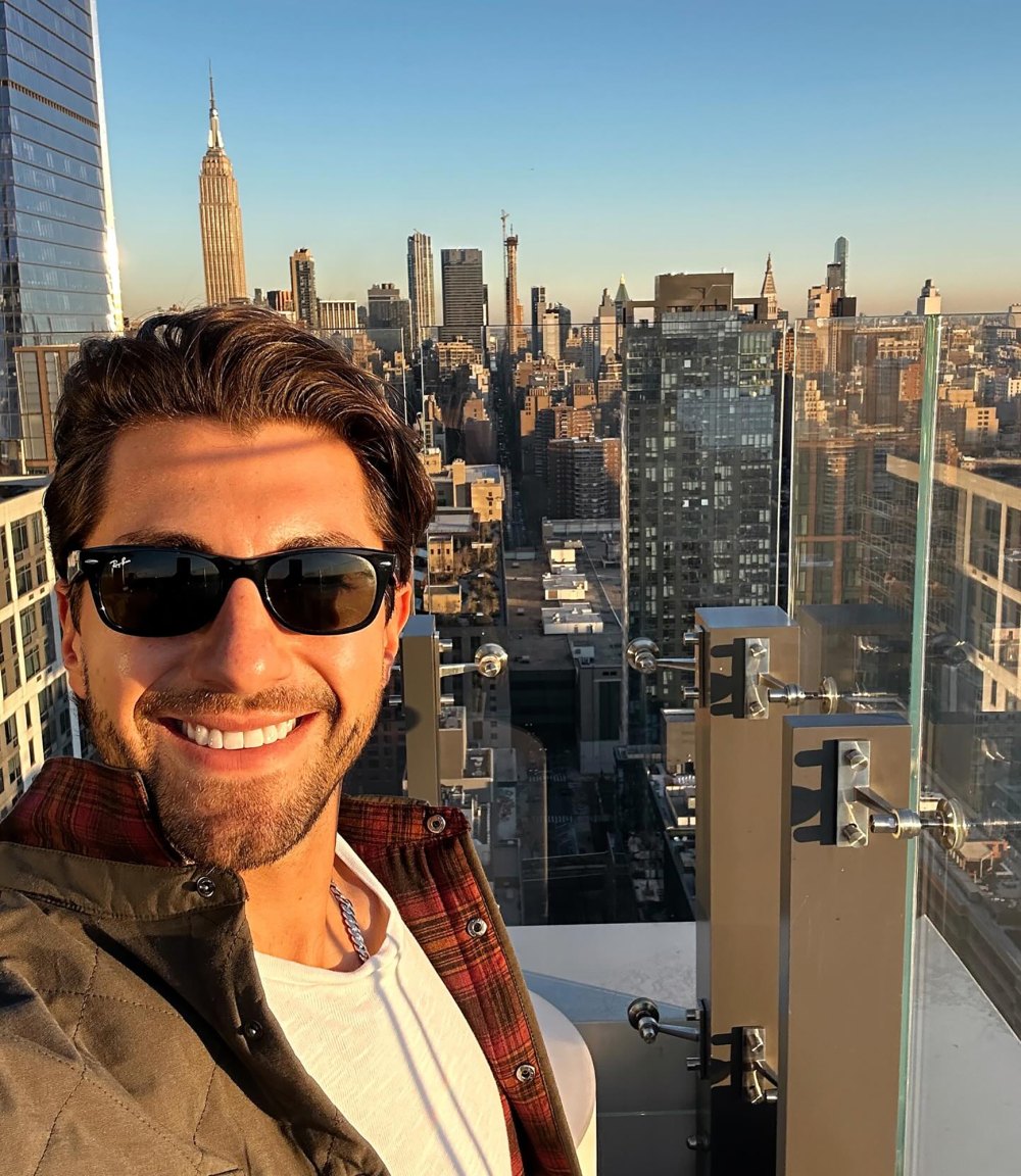 Jason Tartick teases possible move to New York City following divorce from Kaitlyn Bristowe