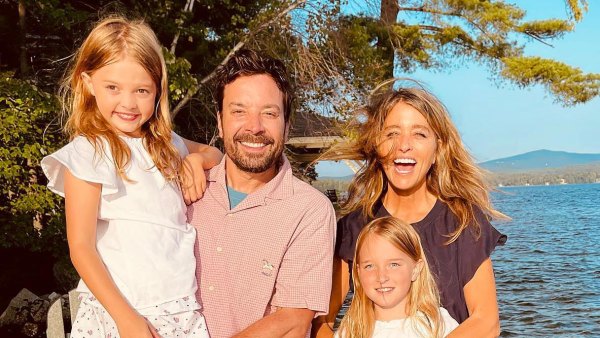 Jimmy Fallon Confesses He Bought His 9 and 10 Year Old Daughters Cell Phones for Christmas 879