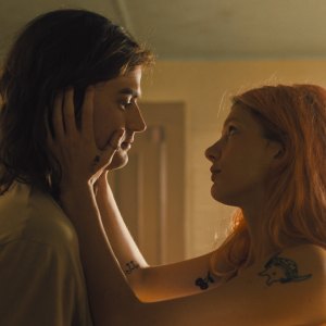 Joe Keery and Camila Morrone s Bonnie and Clyde Inspired Romance Takes Center Stage in Marmalade