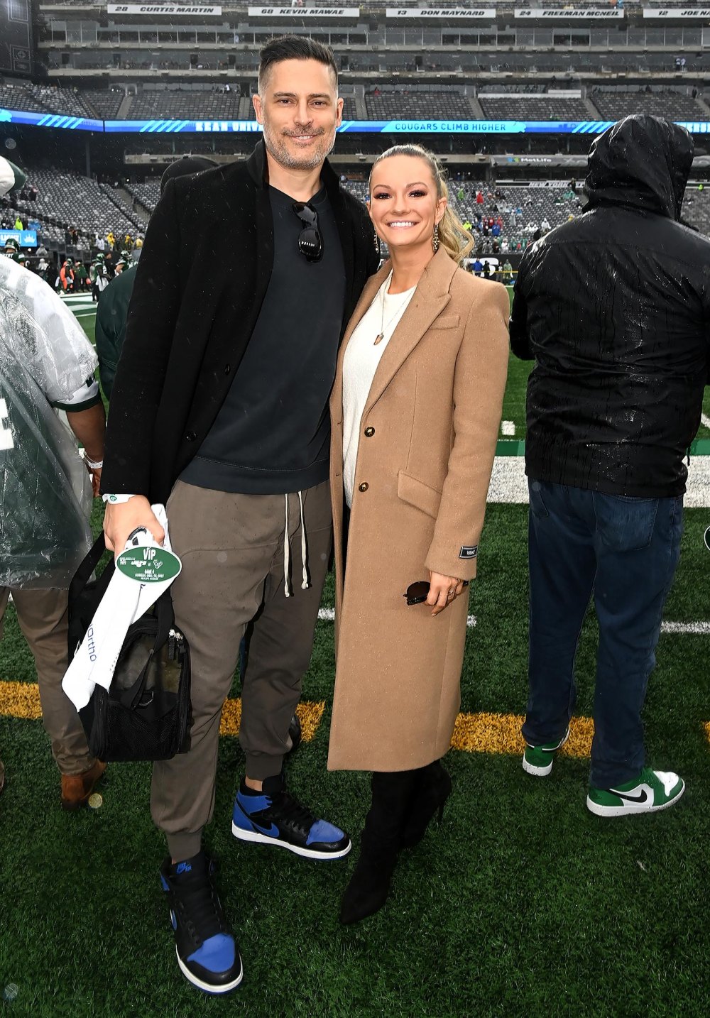 Joe Manganiello and Girlfriend Caitlin O’Connor Attend New York Jets Game Shortly After Making Debut
