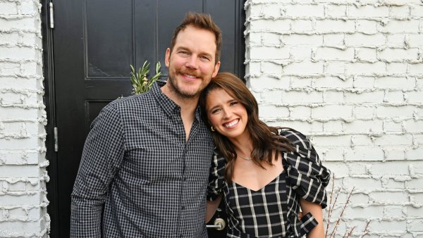 Katherine Schwarzenegger and Chris Pratt Daughters Had Very Different Reactions to Santa Claus