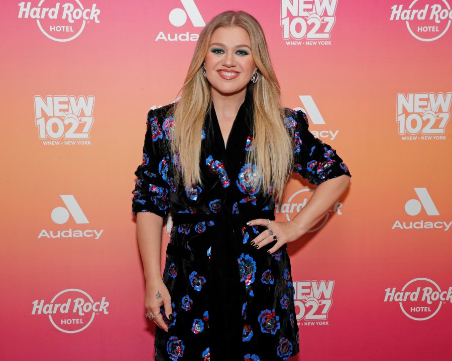 Kelly Clarkson Celebrities Whove Discussed Their Shower Habits