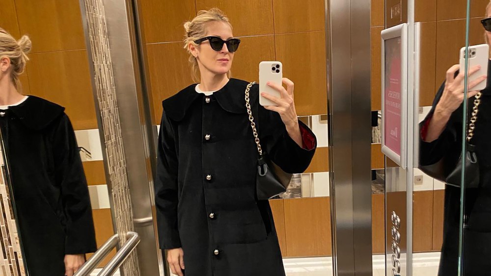 Kelly Rutherford Is the Queen of Stylish Mirror Selfies: See Her Best Looks