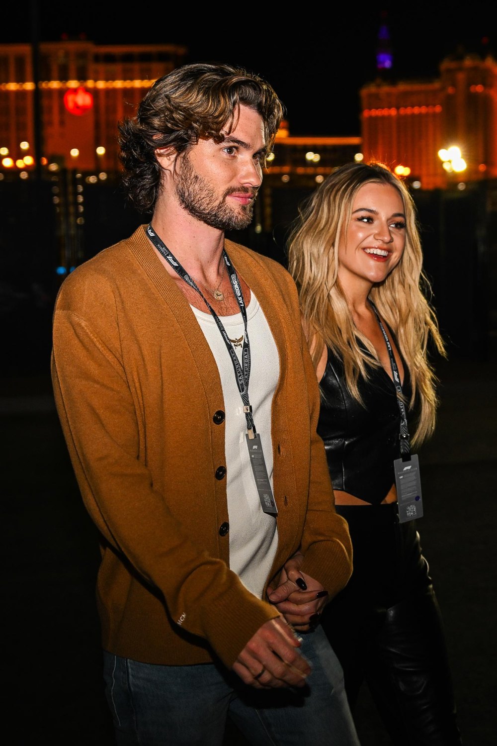 Kelsea Ballerini Drops How Do I Do This Music Video Featuring Chase Stokes Cameo 776